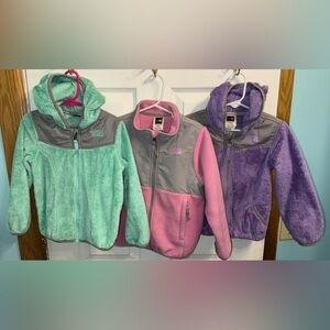 The North Face jacket 4T GREEN ONLY!